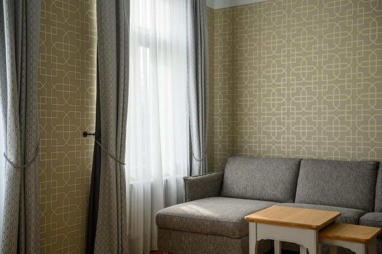 Roze Kurmajas Residence Liepāja Buitenkant foto